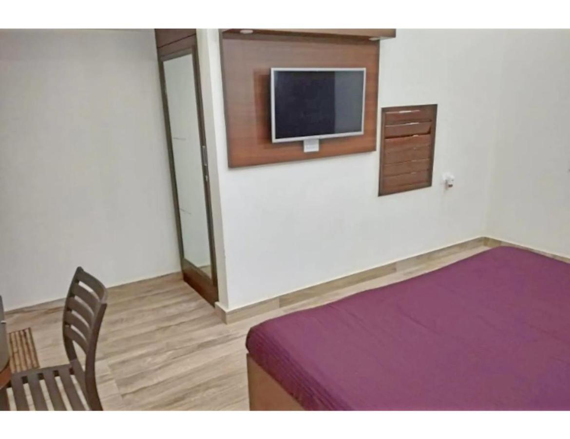 Hotel Basera Guest House, Saharanpur Eksteriør billede